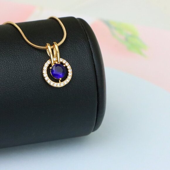 "Elegant Blue Center Stone Pendant with Sparkling Halo Frame Design, XPPT1708 - Picture 6 of 13